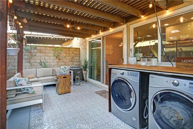 2073 E Greenhaven Street, Covina, CA 91724