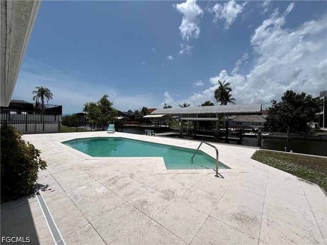 225 3rd ST, Bonita Springs, FL 34134