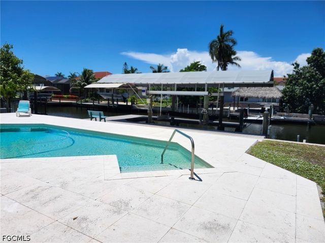 225 3rd ST, Bonita Springs, FL 34134