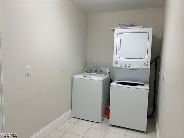 225 3rd ST, Bonita Springs, FL 34134