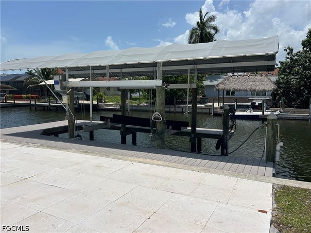 225 3rd ST, Bonita Springs, FL 34134