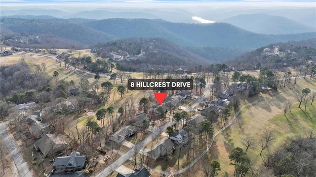 8 Hillcrest Drive, Holiday Island, AR 72631