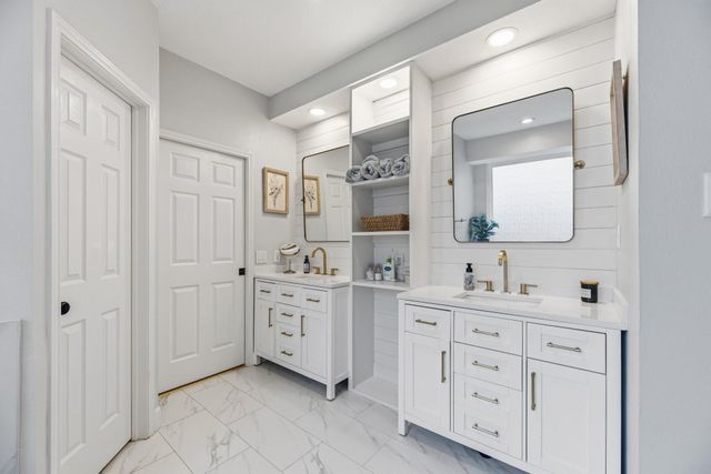 3519 Rolling Forest Drive, Spring, TX 77388