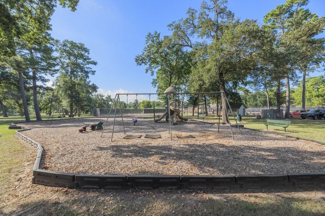 3519 Rolling Forest Drive, Spring, TX 77388