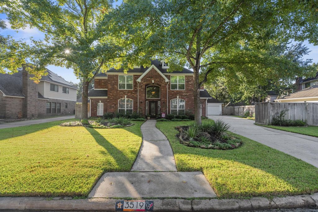 3519 Rolling Forest Drive, Spring, TX 77388