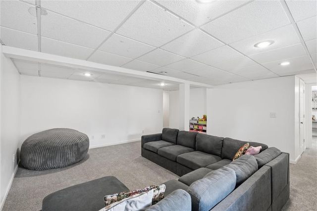 29905 W 183rd Terrace, Gardner, KS 66030