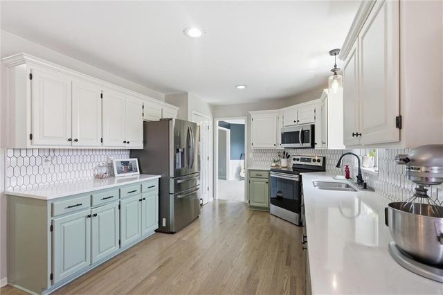 29905 W 183rd Terrace, Gardner, KS 66030