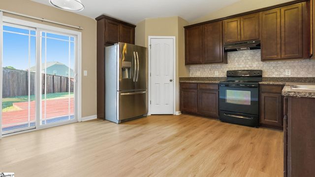 101 Portland Falls Drive, Simpsonville, SC 29680