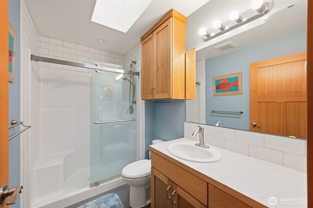 2533 Island View Lane, Lummi Island, WA 98262