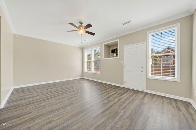 541 Village Loop Drive, Apex, NC 27502