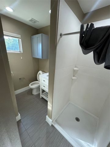 301 E Brockett Street, Sherman, TX 75090