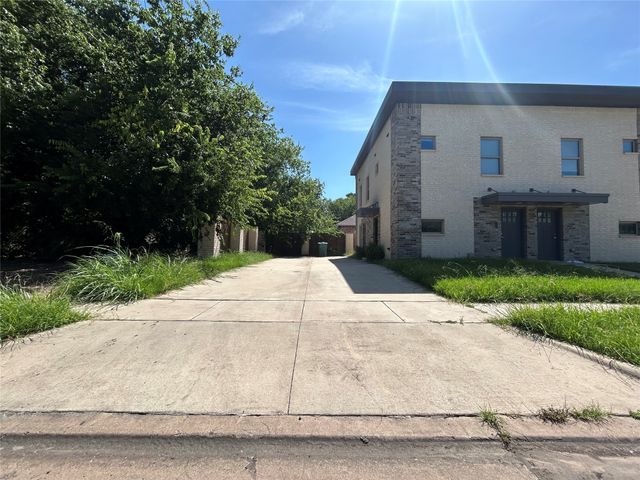 301 E Brockett Street, Sherman, TX 75090