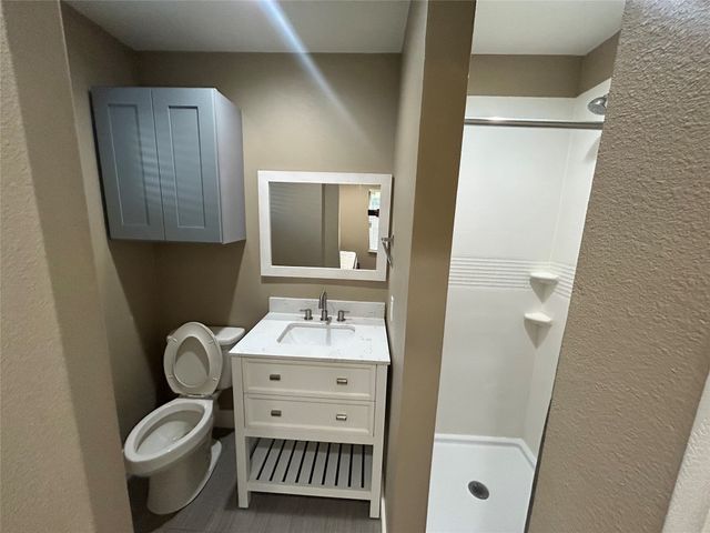 301 E Brockett Street, Sherman, TX 75090