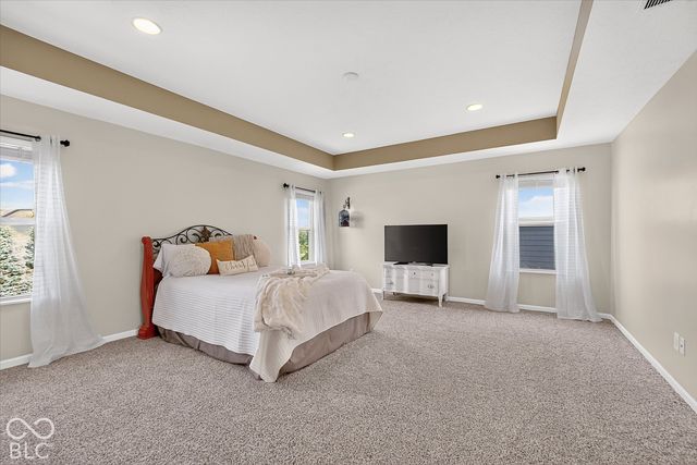 11058 Stoneleigh Drive, Noblesville, IN 46060