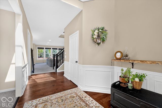 11058 Stoneleigh Drive, Noblesville, IN 46060