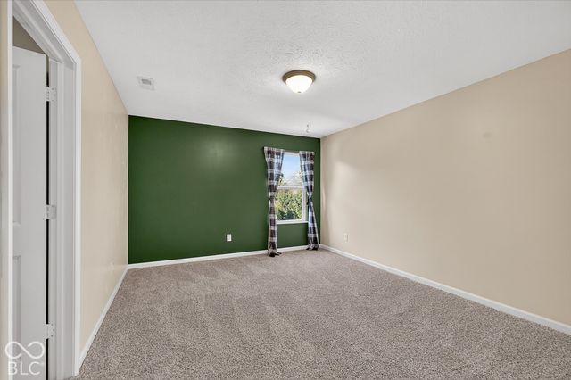 11058 Stoneleigh Drive, Noblesville, IN 46060