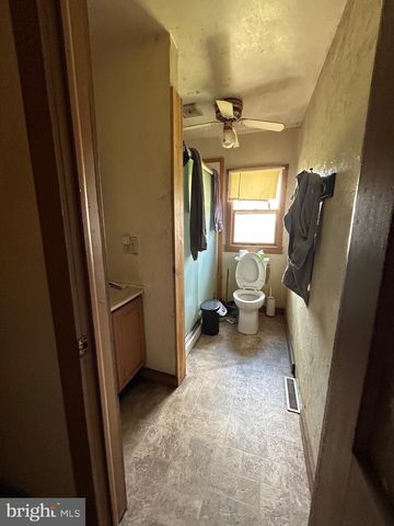 245 E LIBERTY STREET, Chambersburg, PA 17201