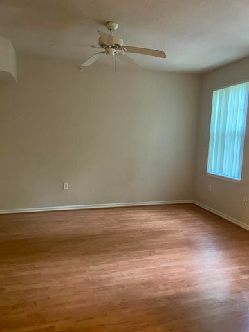 6924 W Sample Road 6924, Coral Springs, FL 33067