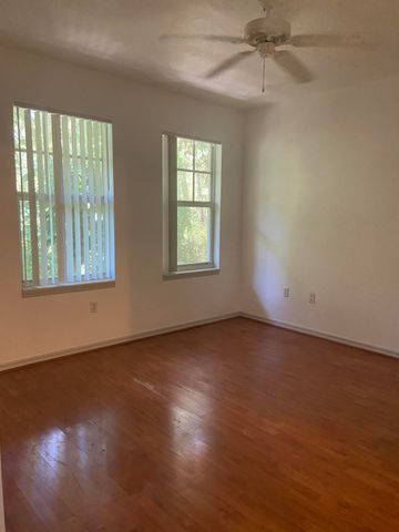 6924 W Sample Road 6924, Coral Springs, FL 33067