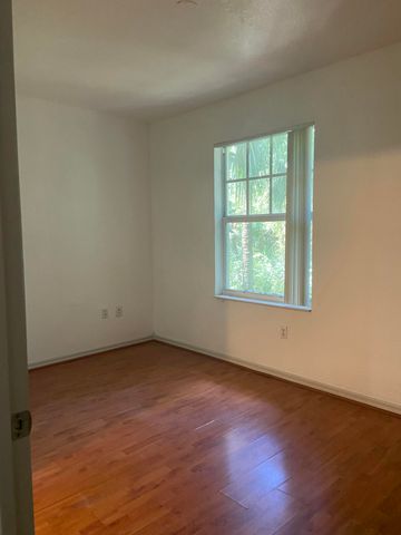 6924 W Sample Road 6924, Coral Springs, FL 33067