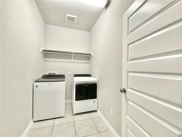 2112 Pecan Island DR, Leander, TX 78641