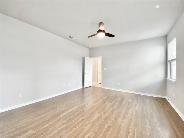 2112 Pecan Island DR, Leander, TX 78641