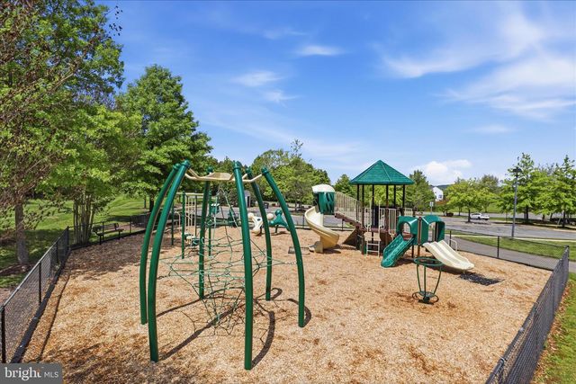 13572 ARCADIAN DR, Leesburg, VA 20176
