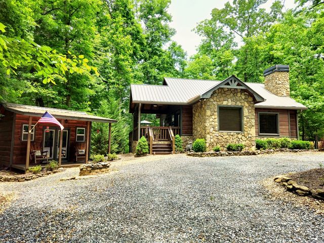 211 Winding Brook Trail, Morganton, GA 30560