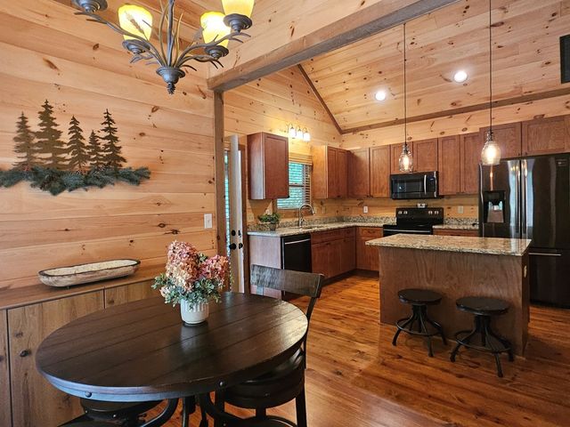 211 Winding Brook Trail, Morganton, GA 30560