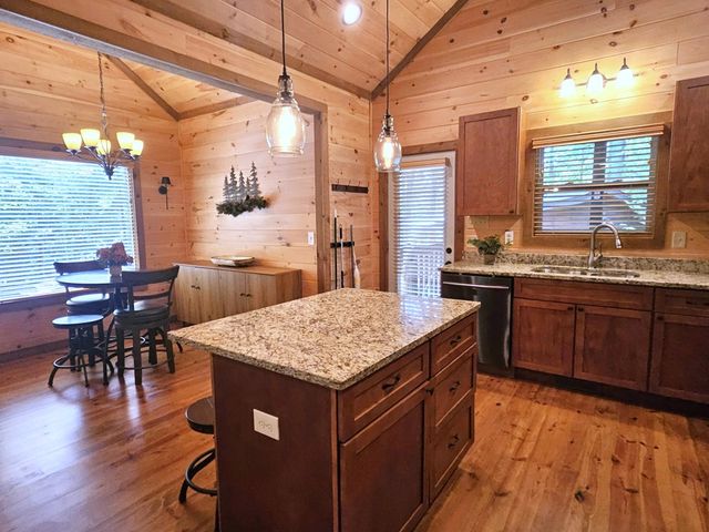 211 Winding Brook Trail, Morganton, GA 30560