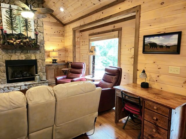 211 Winding Brook Trail, Morganton, GA 30560