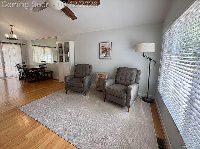 3311 Blaine Street, Trenton, MI 48183