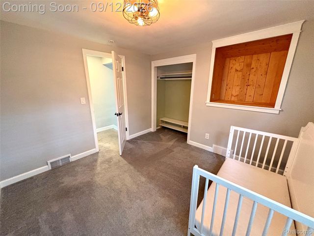 3311 Blaine Street, Trenton, MI 48183