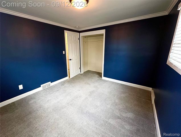 3311 Blaine Street, Trenton, MI 48183