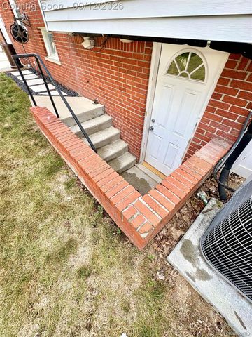 3311 Blaine Street, Trenton, MI 48183