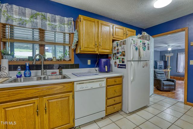 249 Holston View Drive, Rogersville, TN 37857