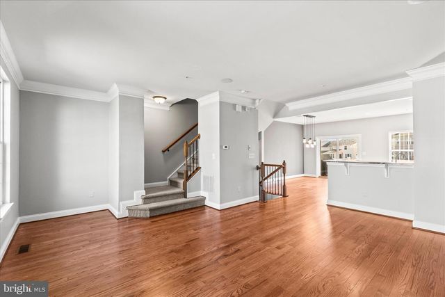 854 BLOSSOM DR, Hanover, PA 17331