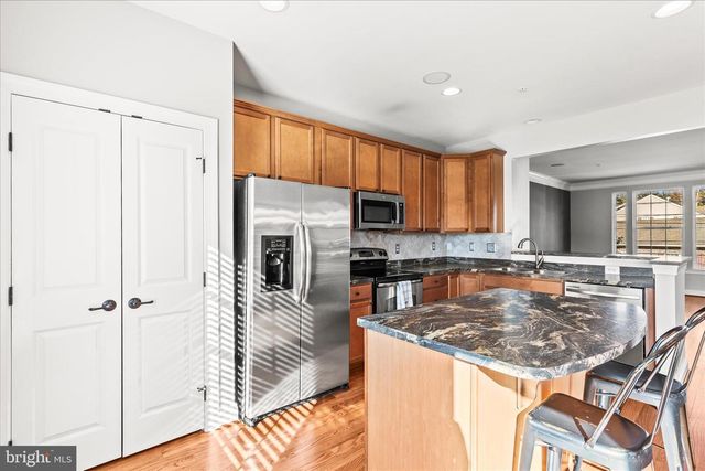 854 BLOSSOM DR, Hanover, PA 17331