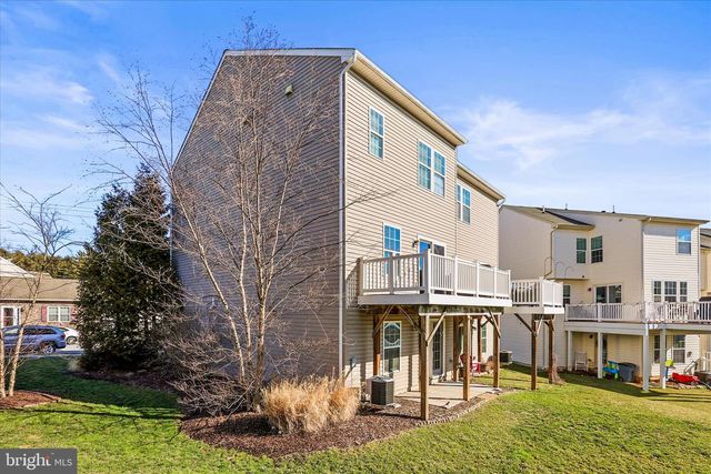 854 BLOSSOM DR, Hanover, PA 17331