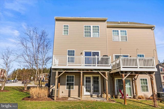 854 BLOSSOM DR, Hanover, PA 17331