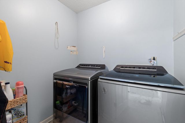 1124 Fieldstone Drive, Hixson, TN 37343