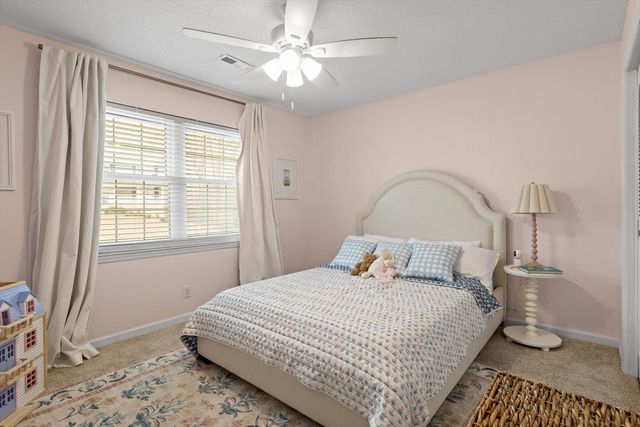 1124 Fieldstone Drive, Hixson, TN 37343