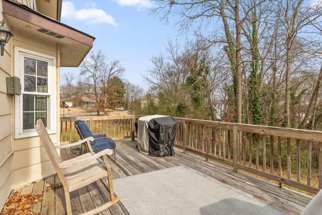 1124 Fieldstone Drive, Hixson, TN 37343