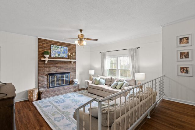 1124 Fieldstone Drive, Hixson, TN 37343