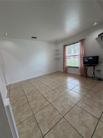 101 GARDENIA ROAD, Kissimmee, FL 34743