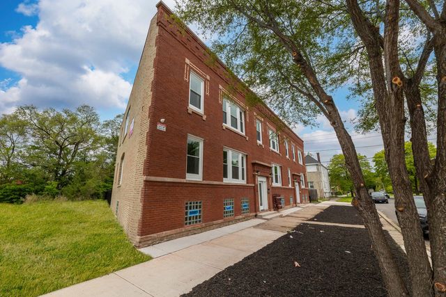 241 W 74th Street 1, Chicago, IL 60621