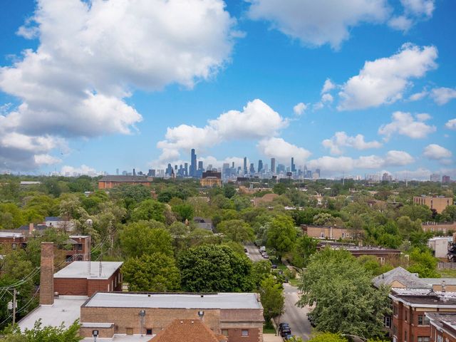 241 W 74th Street 1, Chicago, IL 60621
