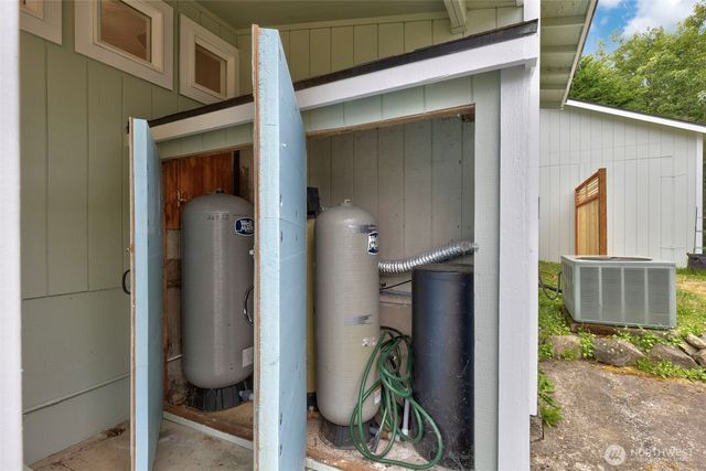201 Mats View Road, Port Ludlow, WA 98365