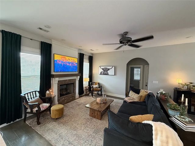 2680 S Cobalt Avenue, Fayetteville, AR 72701