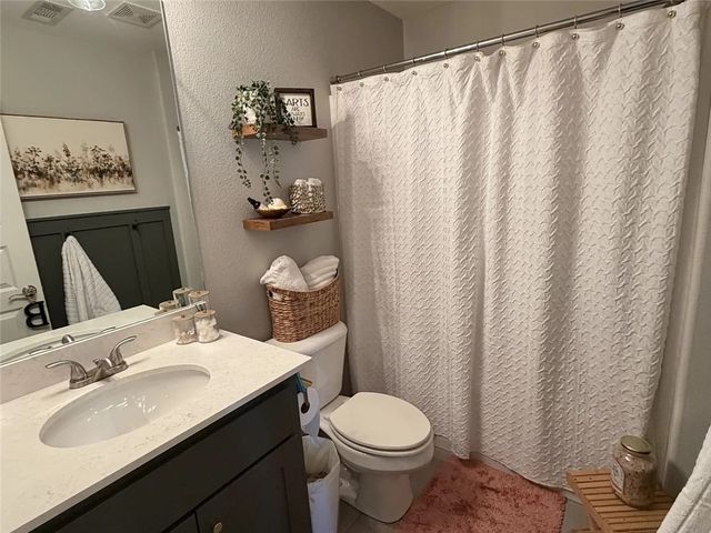 2680 S Cobalt Avenue, Fayetteville, AR 72701